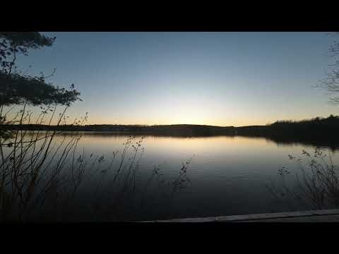 Springfield Lake Sunset - Timelapse