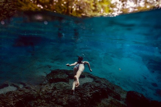 Although I appreciate my senses, the things I love most in life usually include silence. 
•
• Sony A7iii (Seafrogs Housing) 
•
•
•
•
•
•
•
•
•
•
#Divemaster #Adventure #People #Nature #Undersea #Underwater #Sport #WaterSport #SeaLife #bathingsuit #girl #me #water #dive #scuba #wideangle #wide_angle #seafrogs #blue #florida #springs #underwater_photography #underwatercamera #underwaterart #silence #selfie