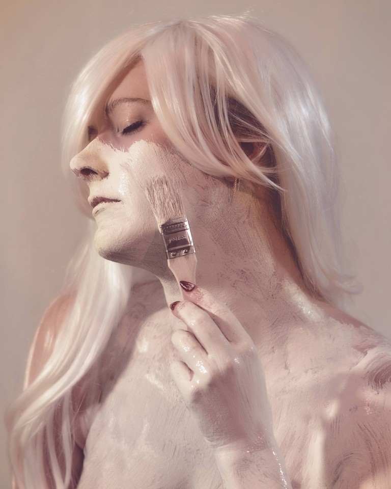 FRESH
Time for a new, clean canvas. A fresh start to a beautiful new year.
#creativejanuary #raw_edit #selfportraitartist #selfportait #surreal #surrealart #femaleartist #picoftheday #digitalart #Portrait #photography #photoshop #nikon #andoidamy #humangang
