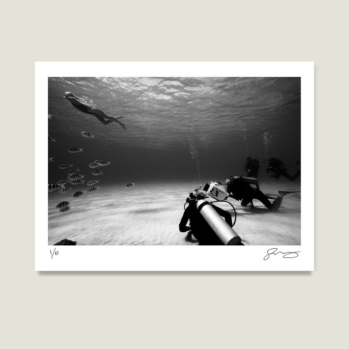Ivana Milicevic (as Valenka) with underwater camera crew, Casino Royale, 2006. Archival pigment print on Hahnemühle Fine Art Baryta Satin 300gsm.

Signed Limited Edition Price increases with every sold unit.