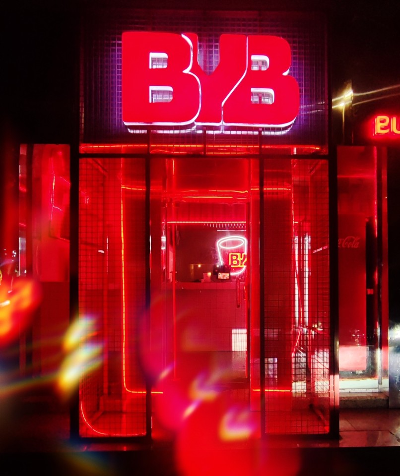 #Night #Text #Illuminated #Architecture #Red #Sign #Neon #Westernscript #Neonsign #Signage