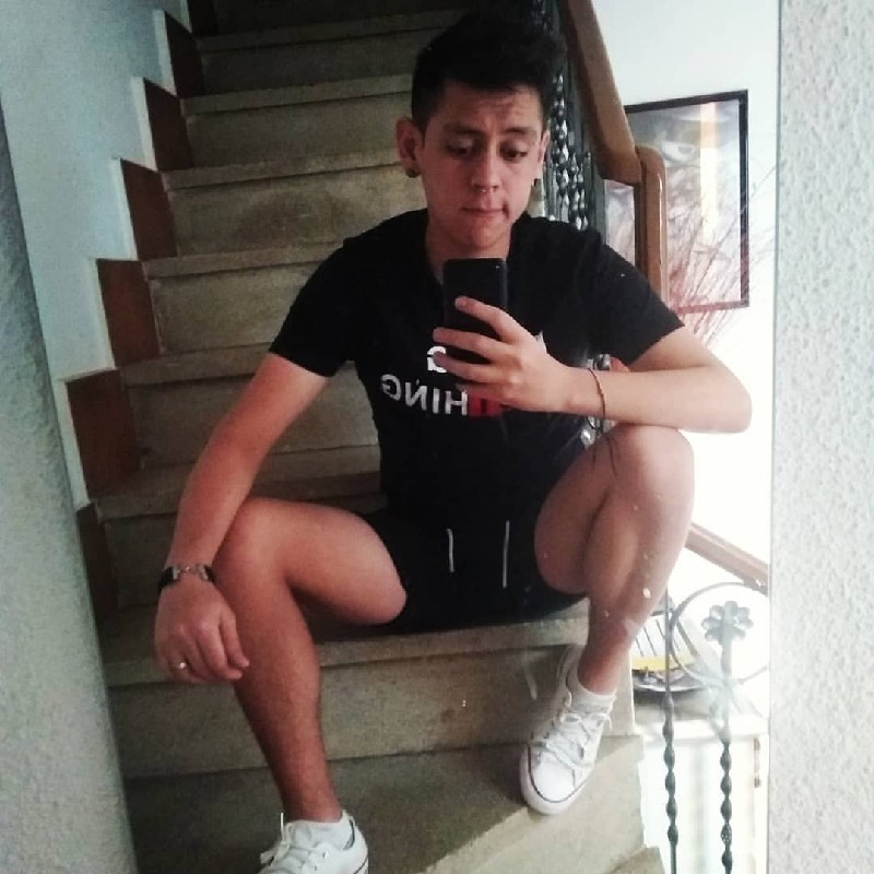 Vero profile picture for @vanegas