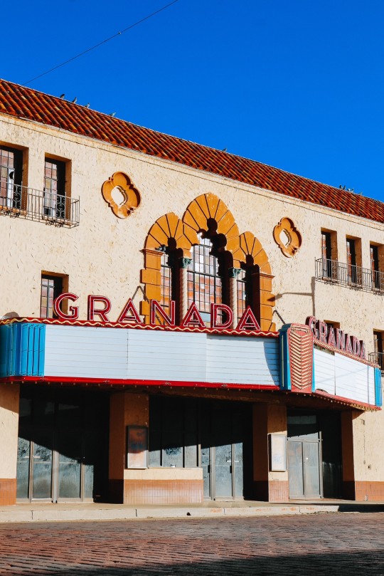 The Granada. This is an old movie theater that’s been abandoned since about the Mid 80’s #Outdoors #Facade #WesternScript #Building #Architecture #abanboned #abandonbuildings #westtexas